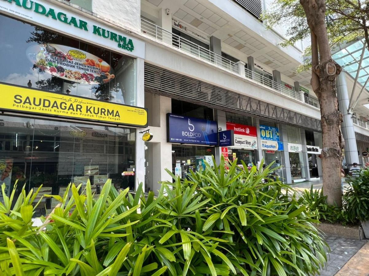 New 6Pax Soho Near Usm & Spice Arena & Airport Lägenhet Bayan Lepas Exteriör bild